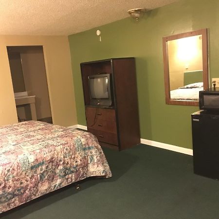 Crown Inn Толедо Екстериор снимка