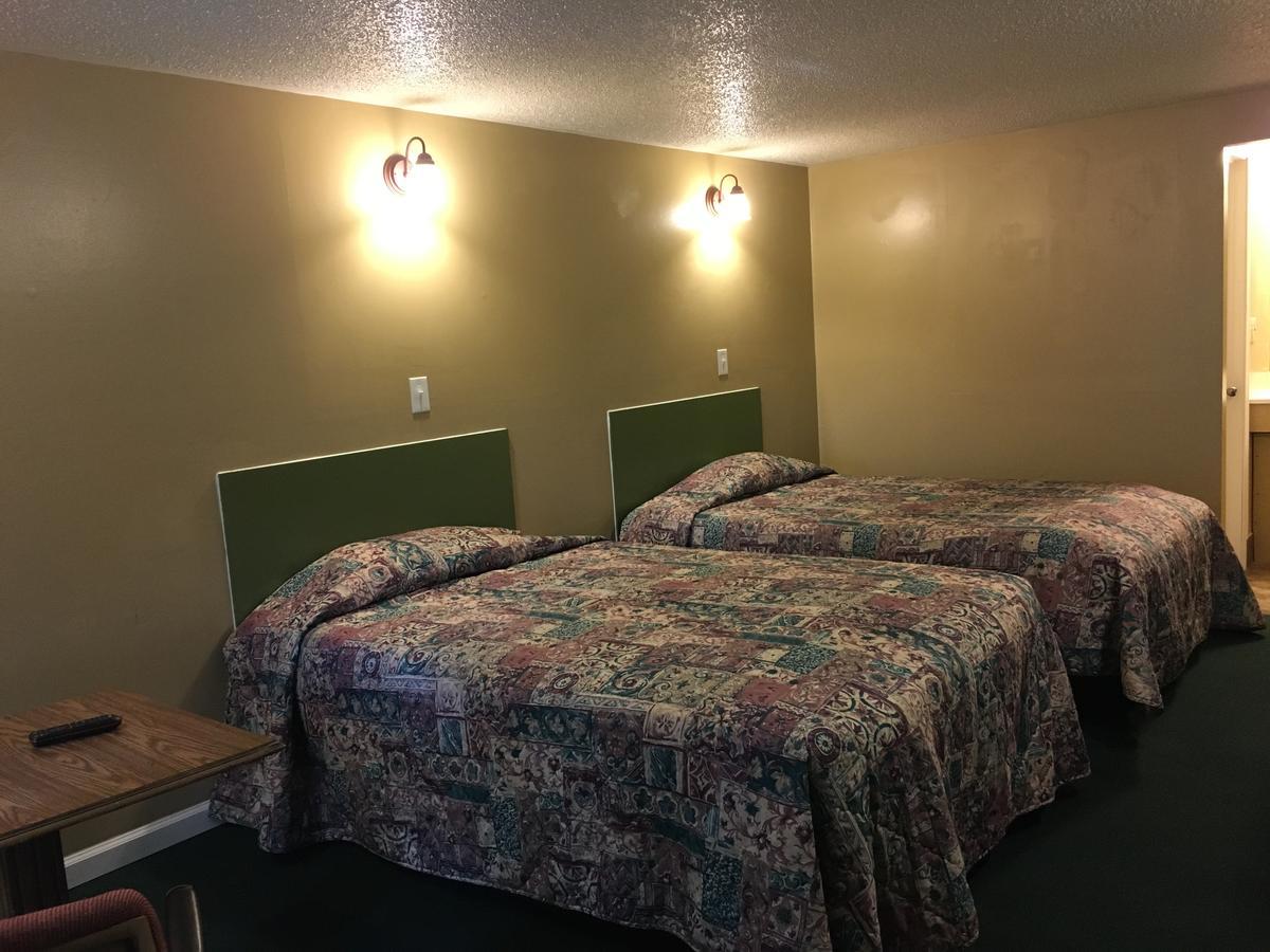 Crown Inn Толедо Екстериор снимка